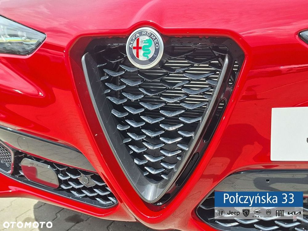Alfa Romeo Stelvio - 10