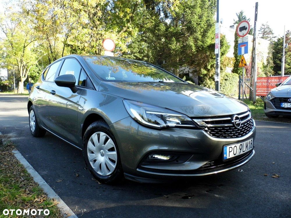 Opel Astra - 2