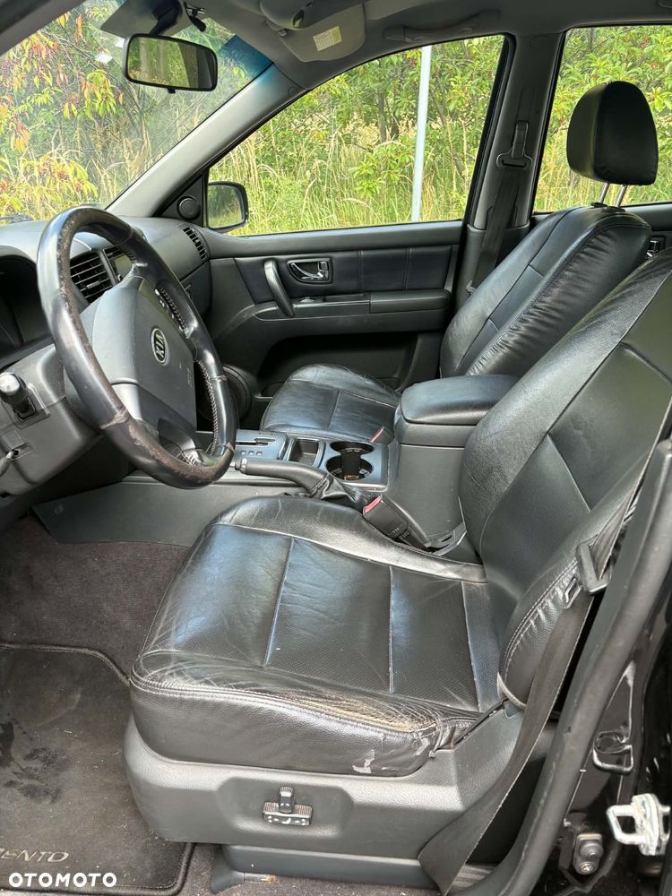 Kia Sorento - 10