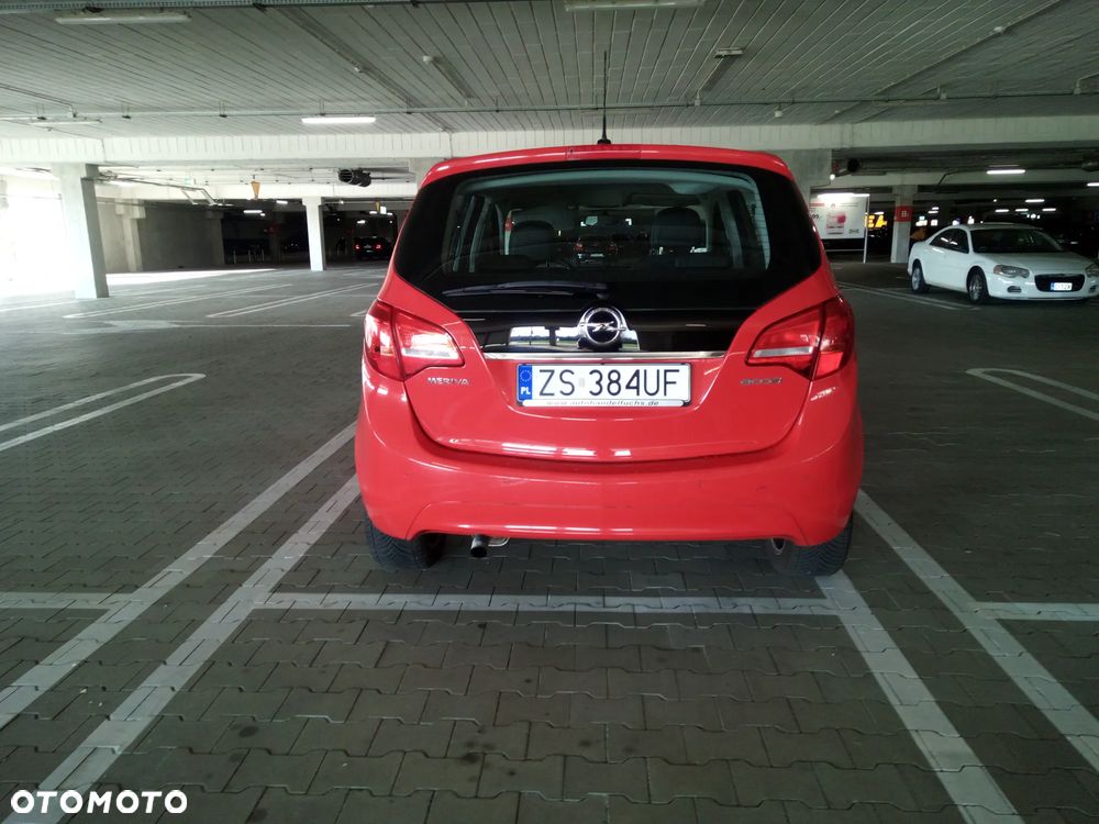 Opel Meriva 1.6 Cosmo - 11