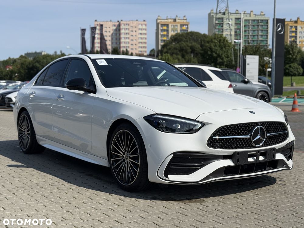 Mercedes-Benz Klasa C 300 4MATIC 9G-TRONIC - 1