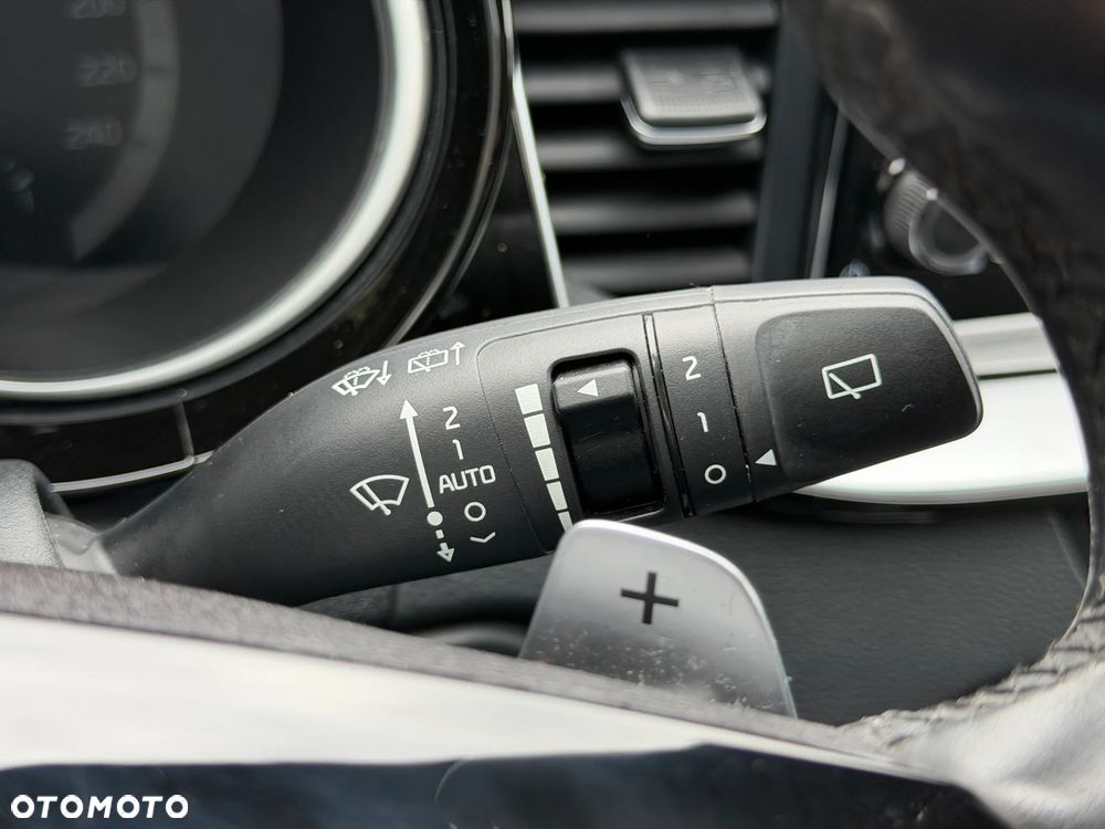 Kia Ceed 1.5 T-GDI Business Line DCT - 19