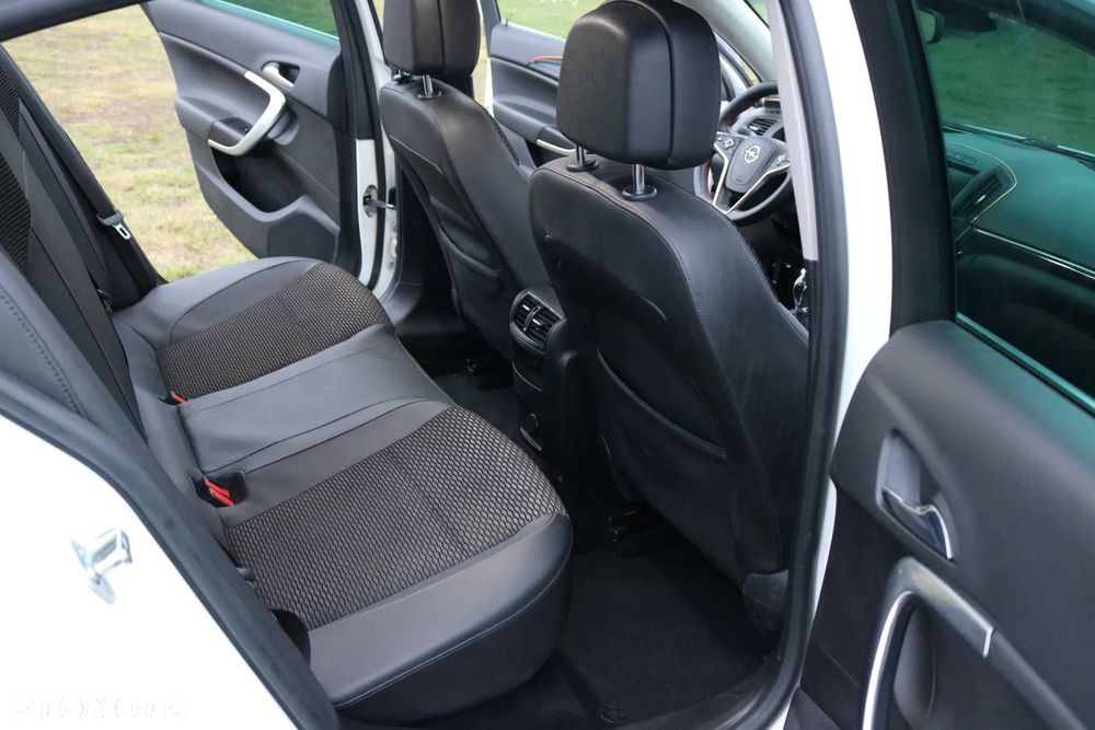 Opel Insignia 2.0 CDTI EcoFLEX Start/Stop Edition - 16