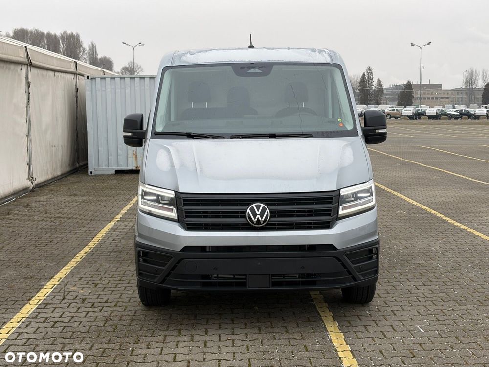 Volkswagen Crafter 35 2.0 TDI L3H3 177 KM AUTOMAT - 3