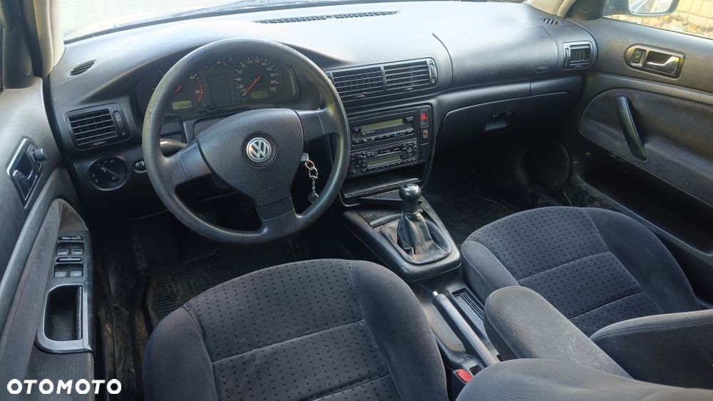 Volkswagen Passat - 7