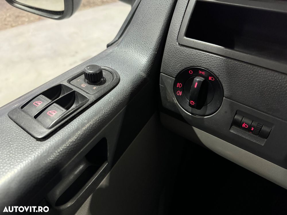 Volkswagen Transporter 4 MOTION 4x4 doka - 33