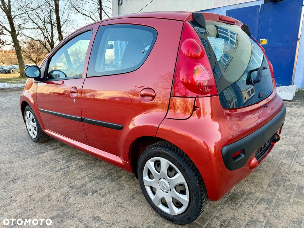 Peugeot 107 1.0 Trendy 2-Tronic - 4