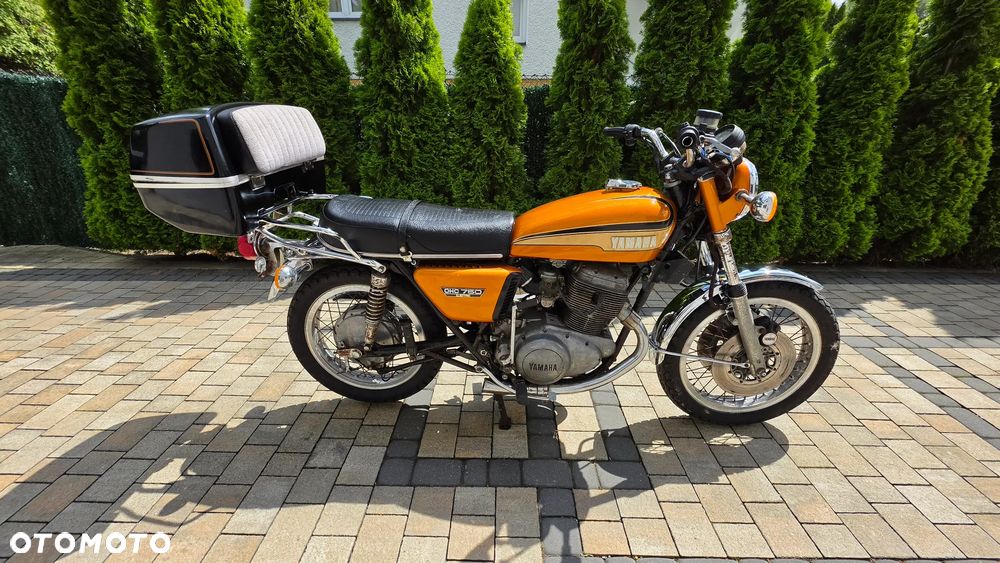 Yamaha TX - 1