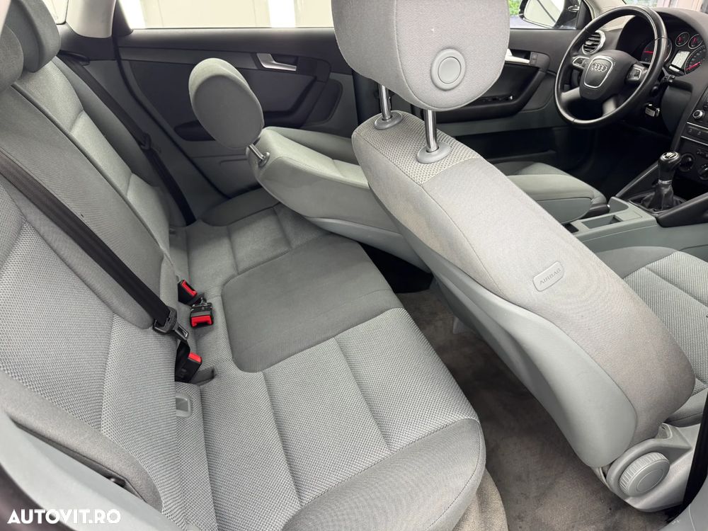 Audi A3 Sportback - 6