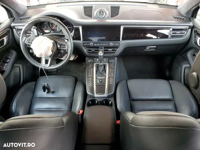 Porsche Macan Turbo PDK - 10