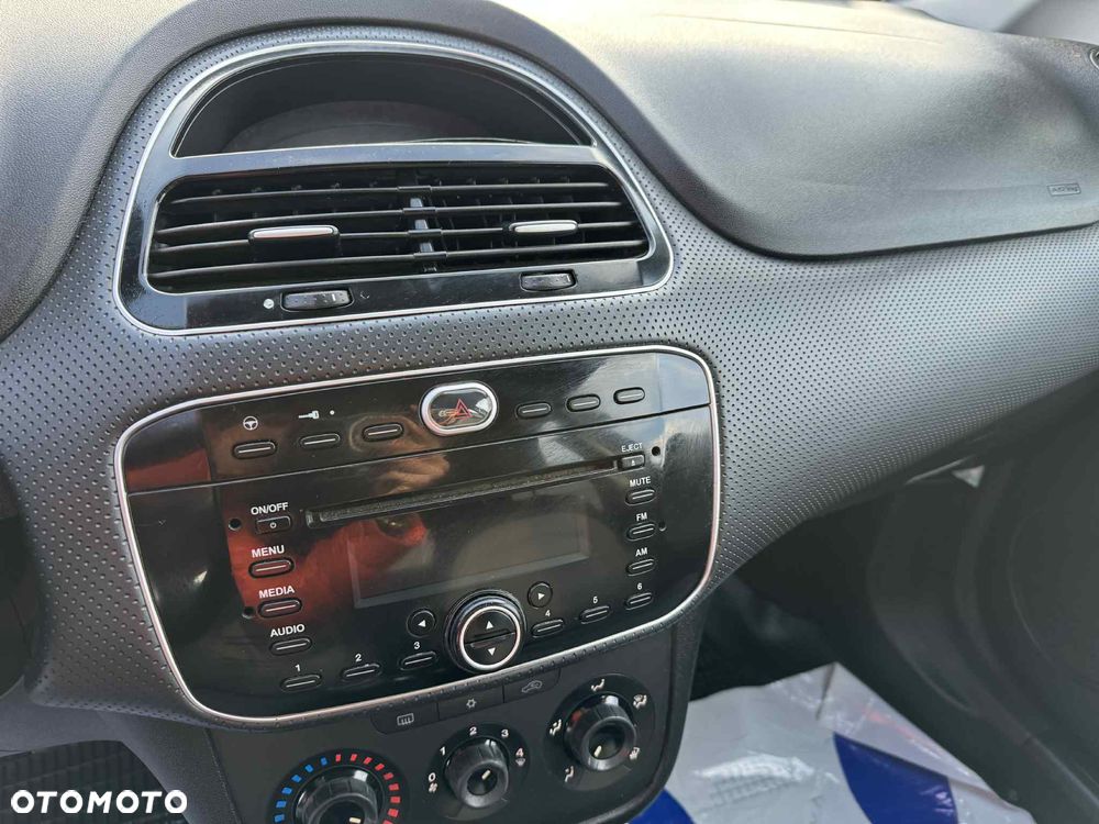 Fiat Punto Evo 1.4 8V Dynamic Euro5 - 15