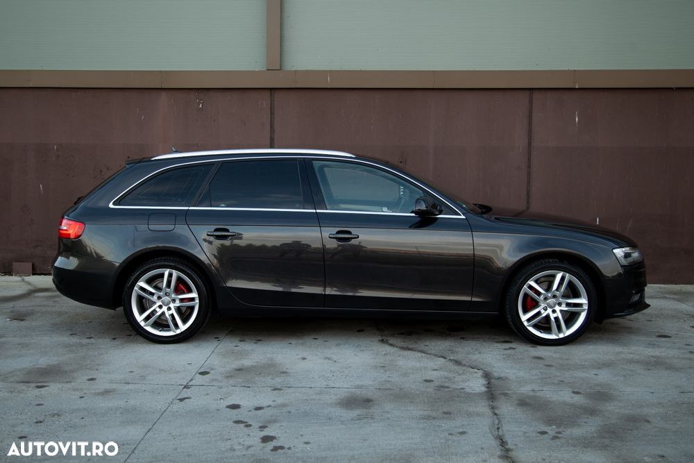 Audi A4 2.0 TDI DPF multitronic Attraction - 9