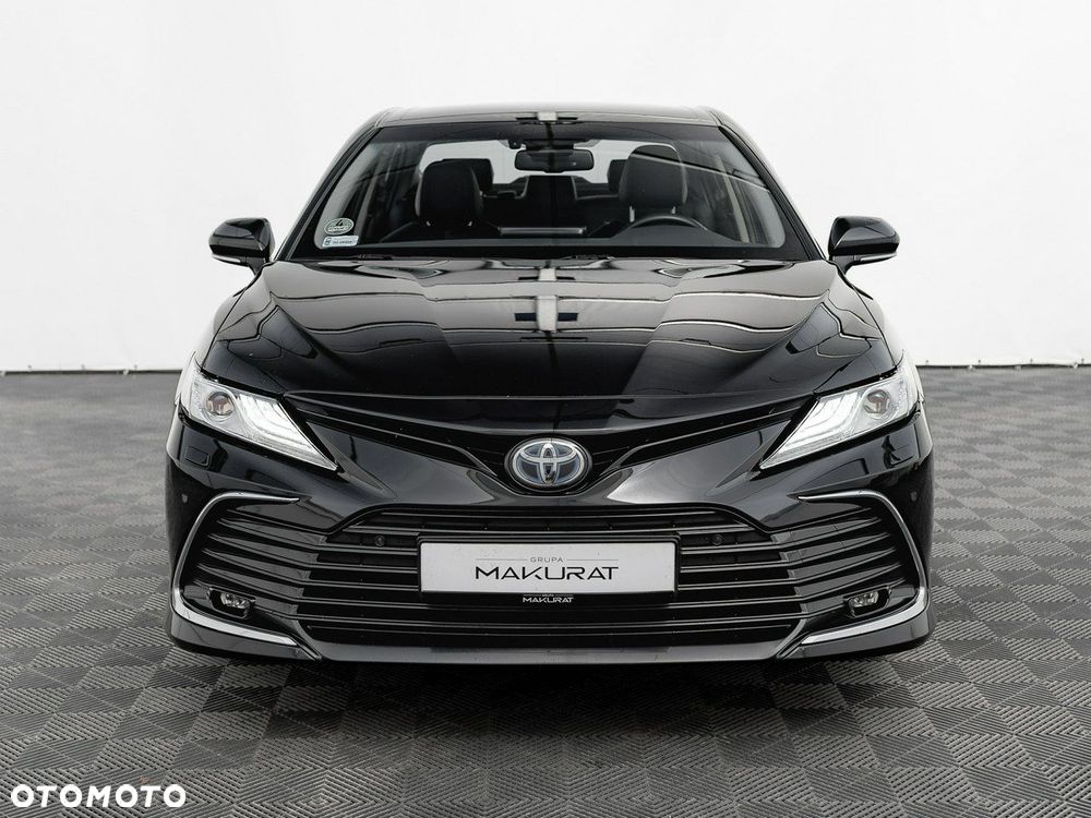 Toyota Camry - 8