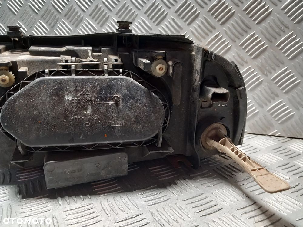 VW SHARAN LAMPA REFLEKTOR PRAWA PRZEDNIA PRAWY PRZÓD - 8