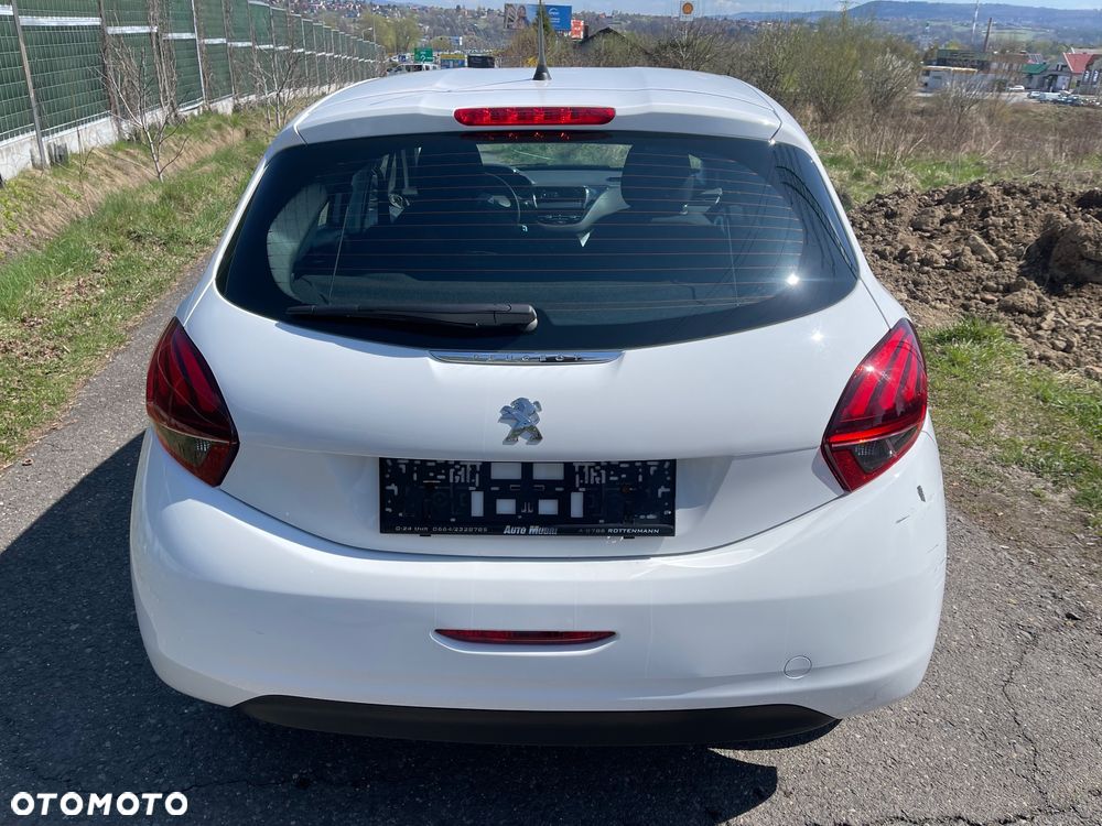 Peugeot 208 PureTech 68 Like - 6