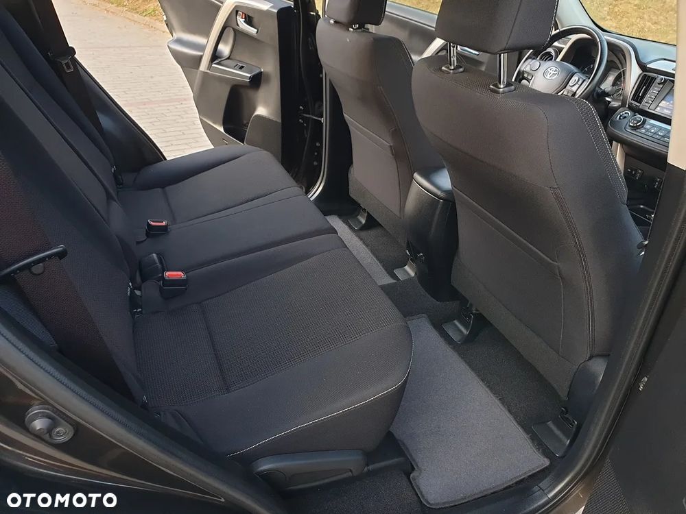Toyota RAV4 2.0 4x4 - 21