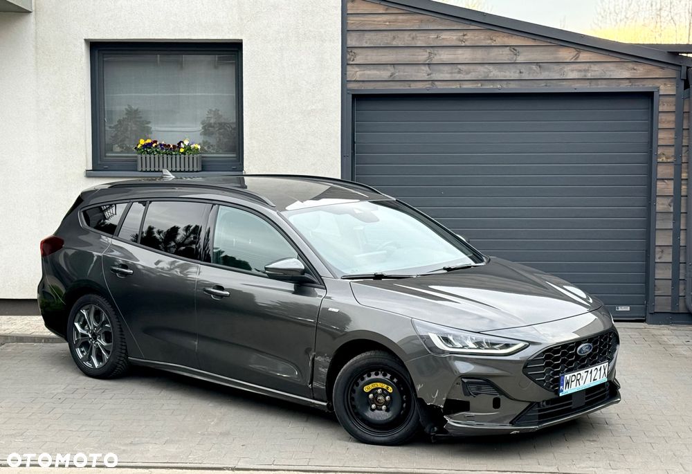 Ford Focus 1.0 EcoBoost mHEV ST-Line X - 6