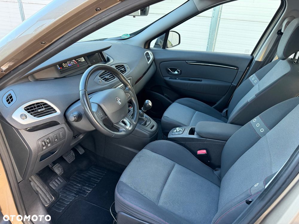 Renault Scenic 1.6 16V 110 Paris - 6