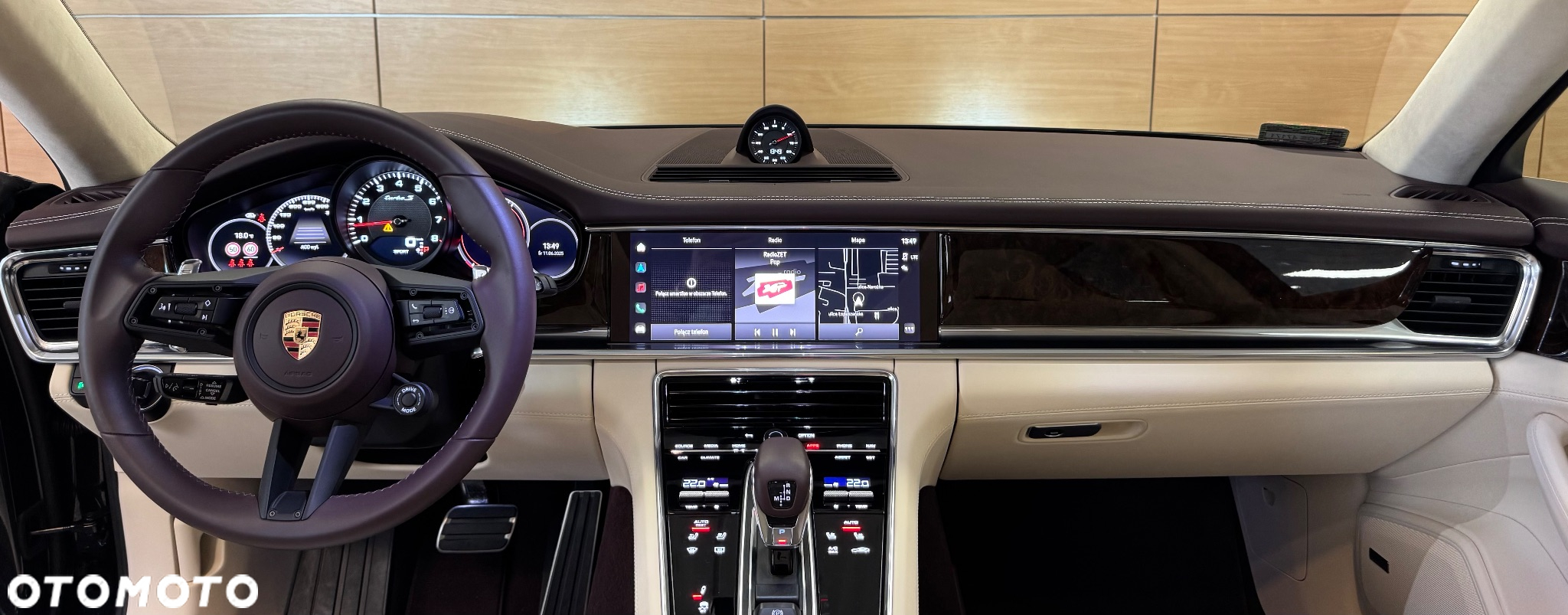 Porsche Panamera Turbo S Sport Turismo - 19