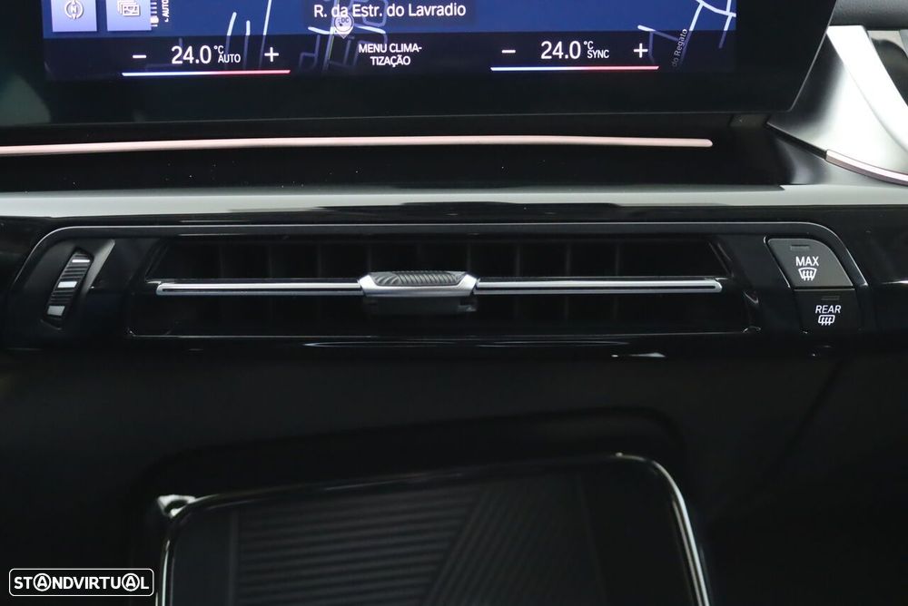 BMW iX1 xDrive30 xLine - 36