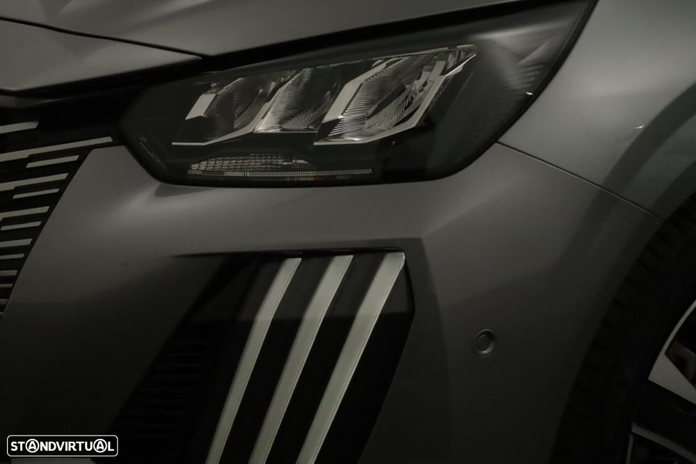 Peugeot 208 1.2 PureTech Allure - 6