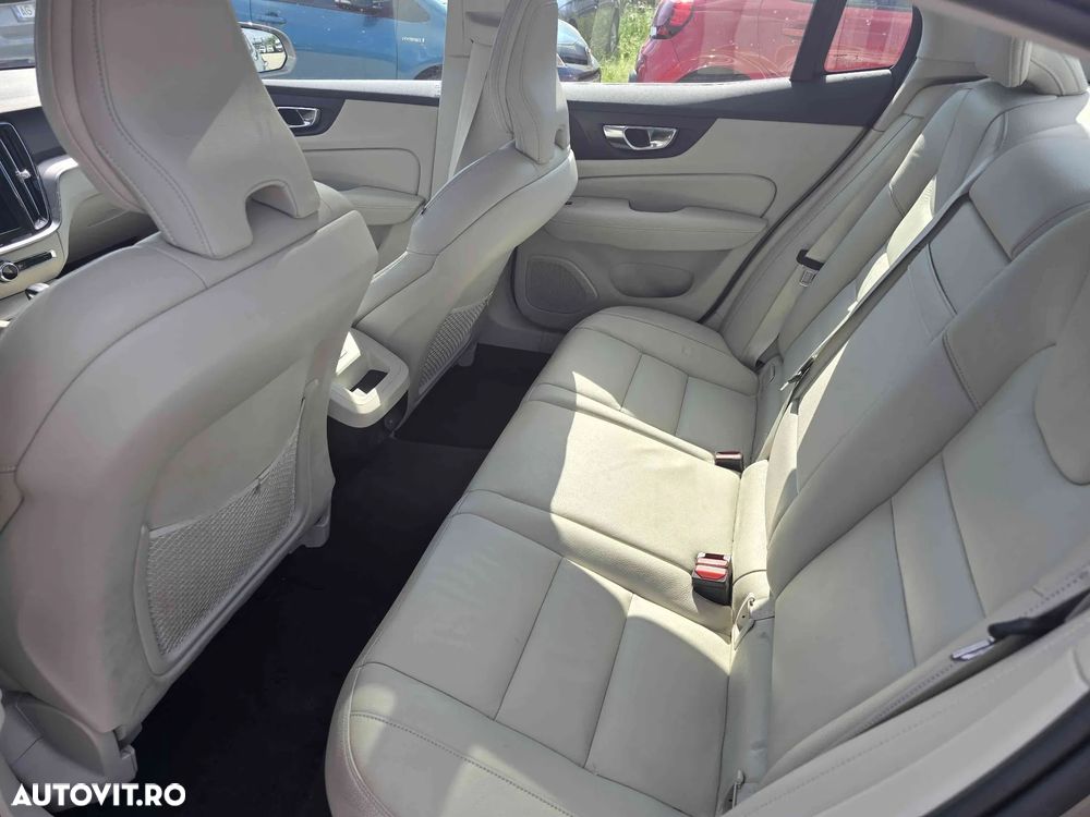Volvo S60 - 10