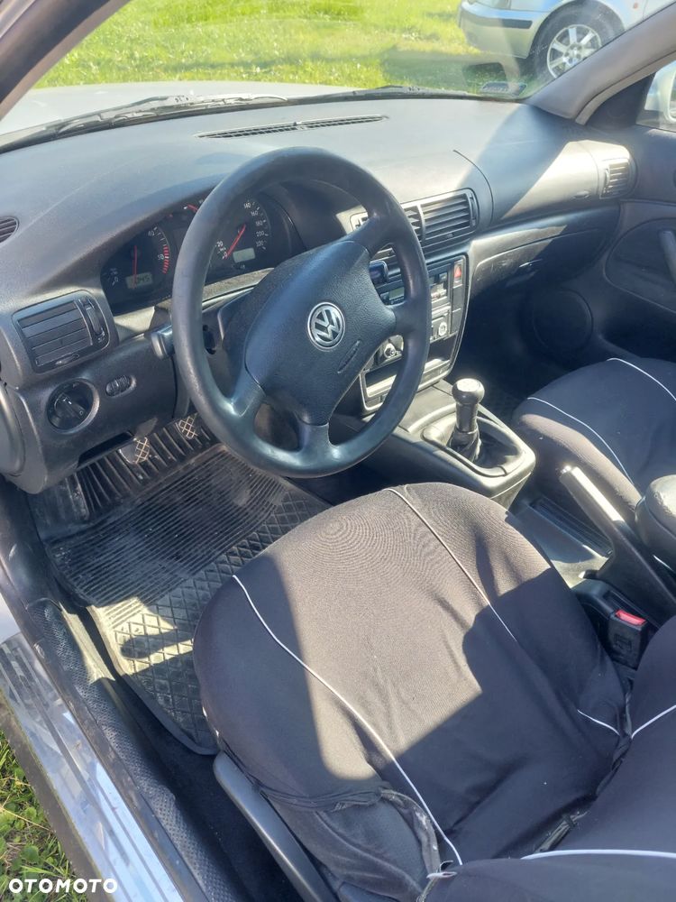 Volkswagen Passat 1.9 TDI - 2