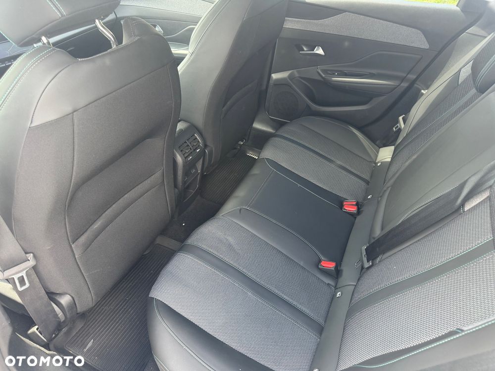 Peugeot 308 BlueHDi 130 EAT8 Allure Pack - 12