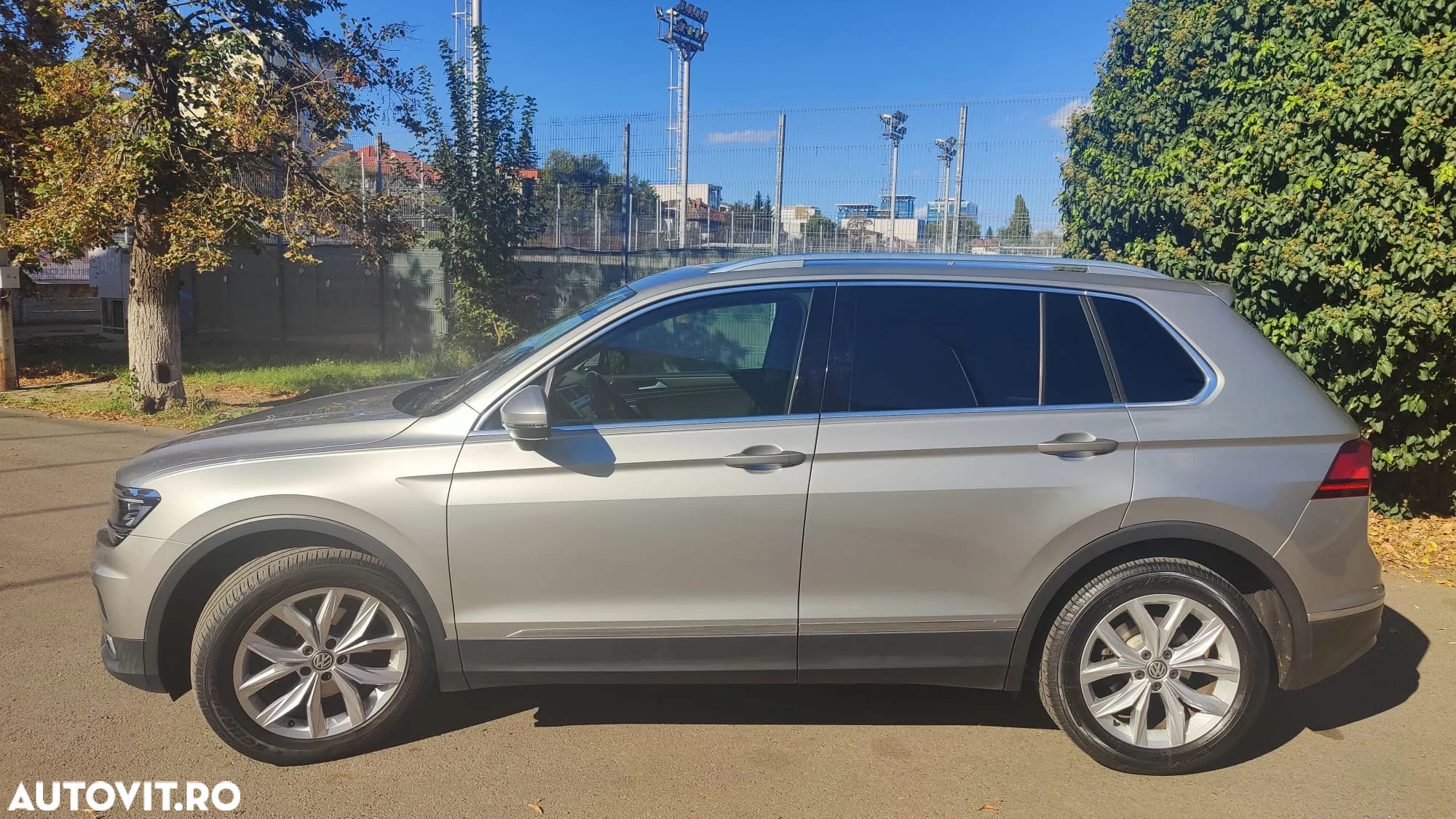 Volkswagen Tiguan 2.0 TDI DPF Comfortline - 15
