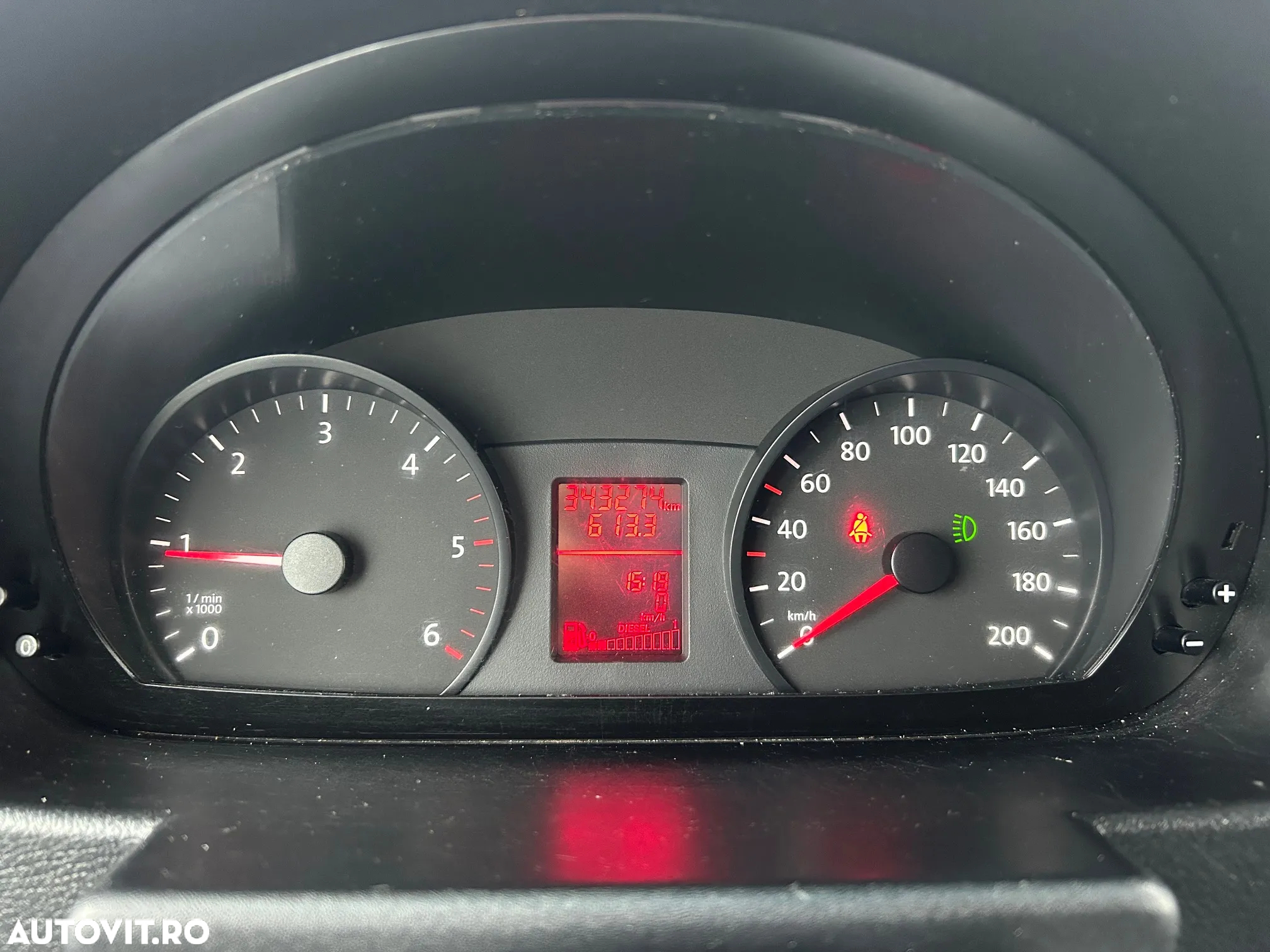 Volkswagen Crafter - 11