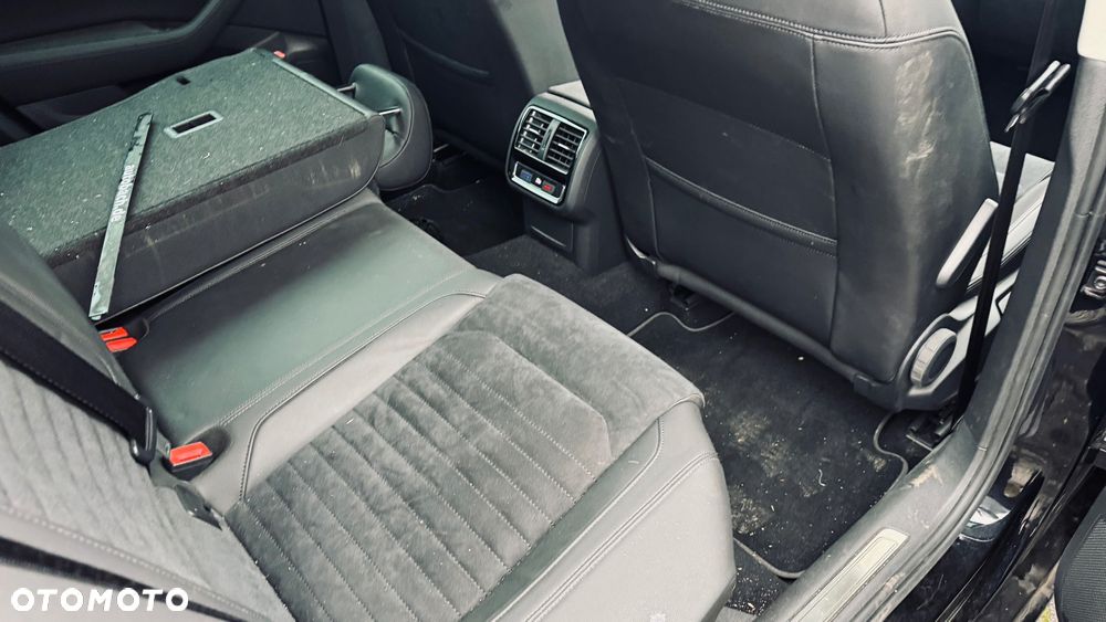 Volkswagen Passat 2.0 TDI (BlueMotion Technology) Highline - 19