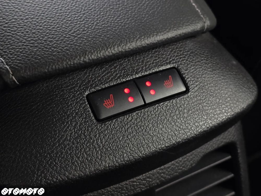 Ford Mondeo 2.0 EcoBlue Titanium - 33