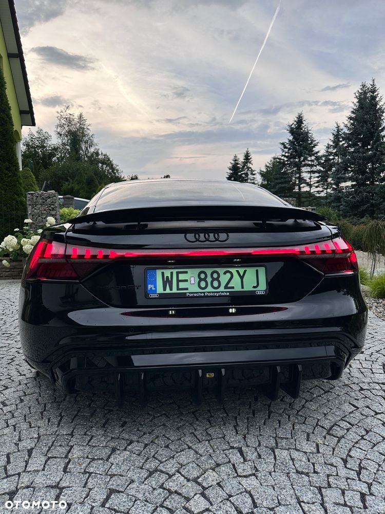 Audi e-tron GT - 8