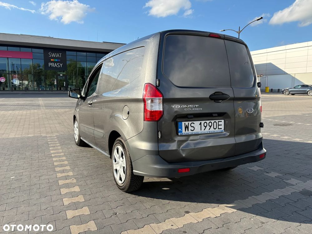 Ford Transit Courier - 5
