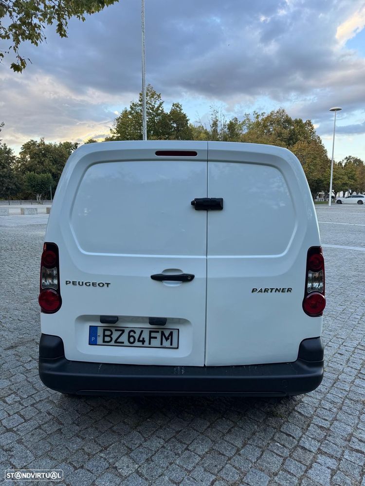 Peugeot Partner - 10
