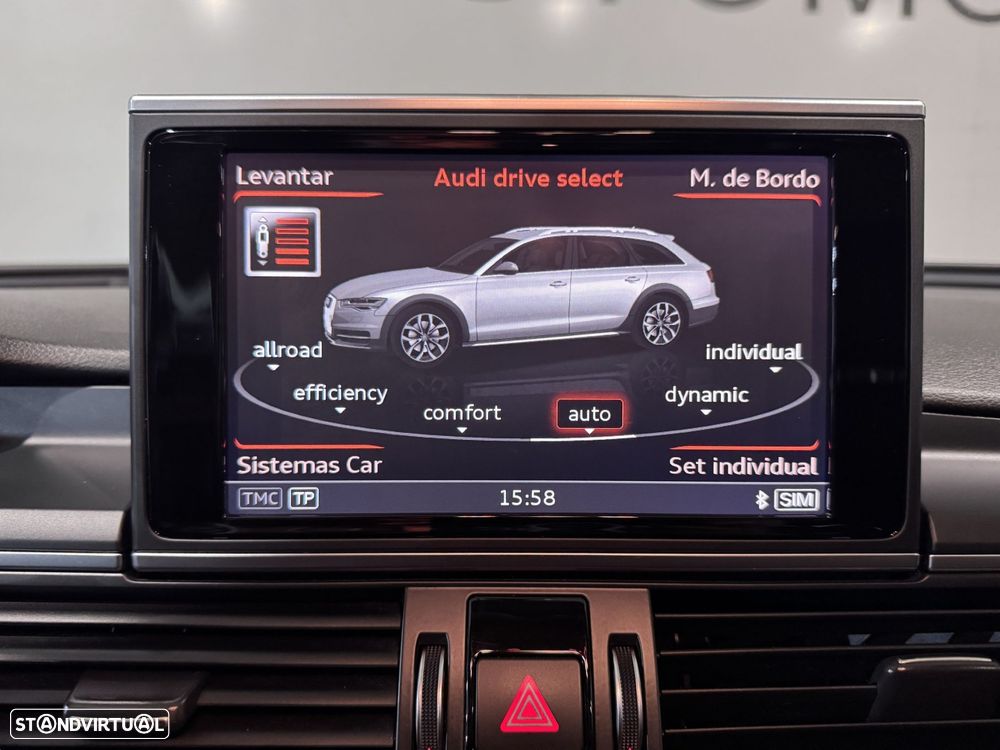 Audi A6 Allroad - 32