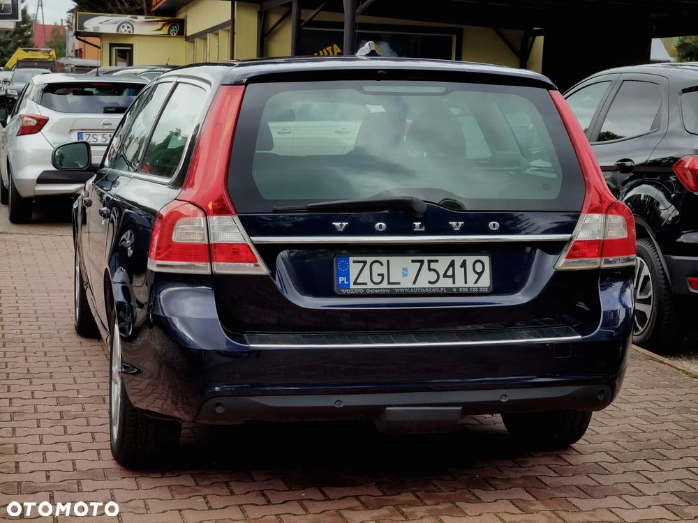 Volvo V70 2015 photo 4