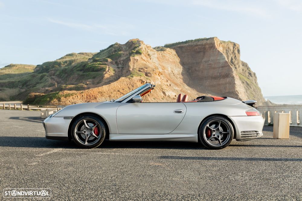 Porsche 911 (996) Carrera 4 Cabrio - 6
