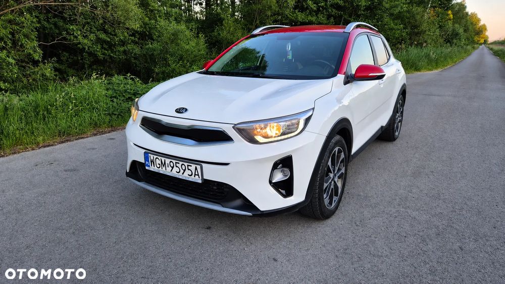 Kia Stonic 1.6 CRDi SCR L - 1