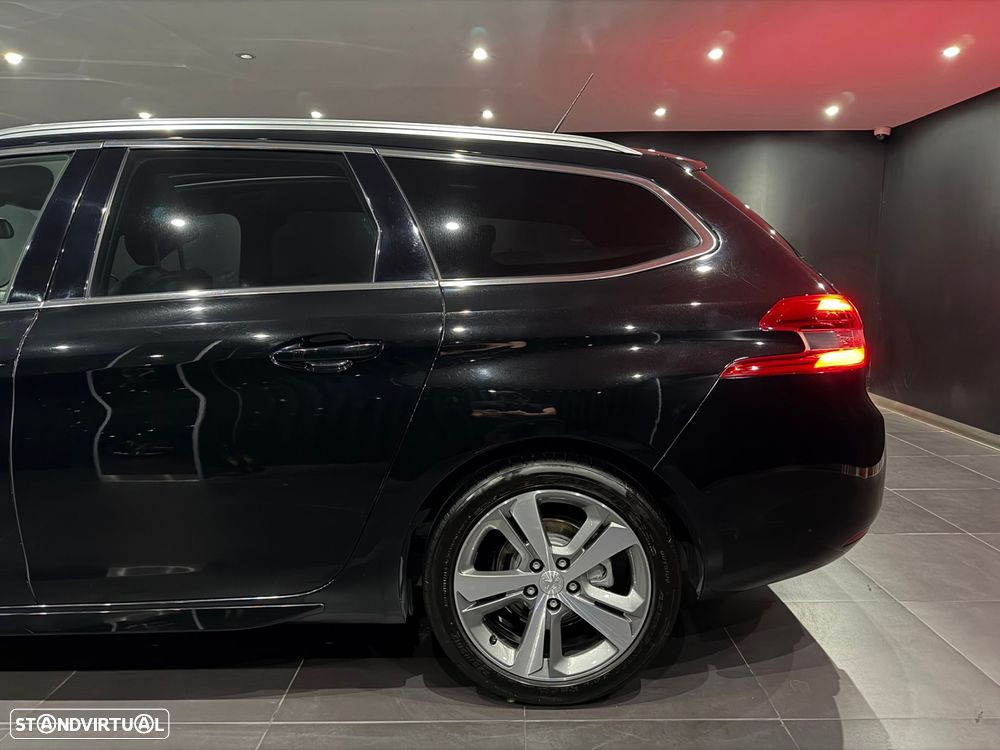 Peugeot 308 SW 1.2 PureTech GT Line - 5