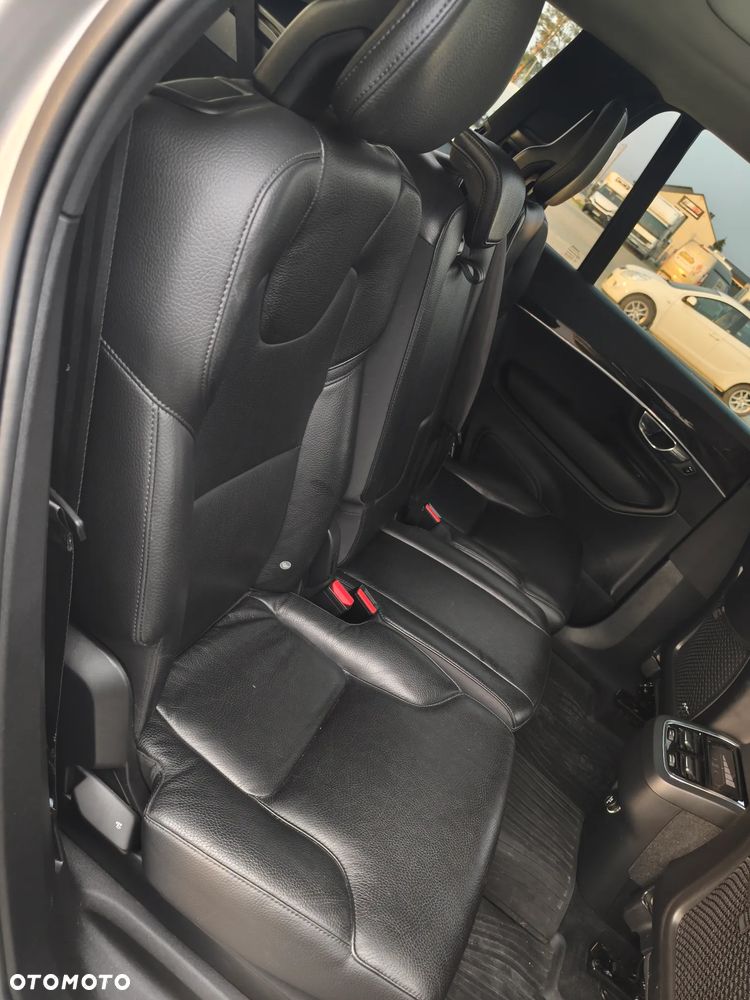 Volvo XC 90 T6 AWD Geartronic Momentum - 16