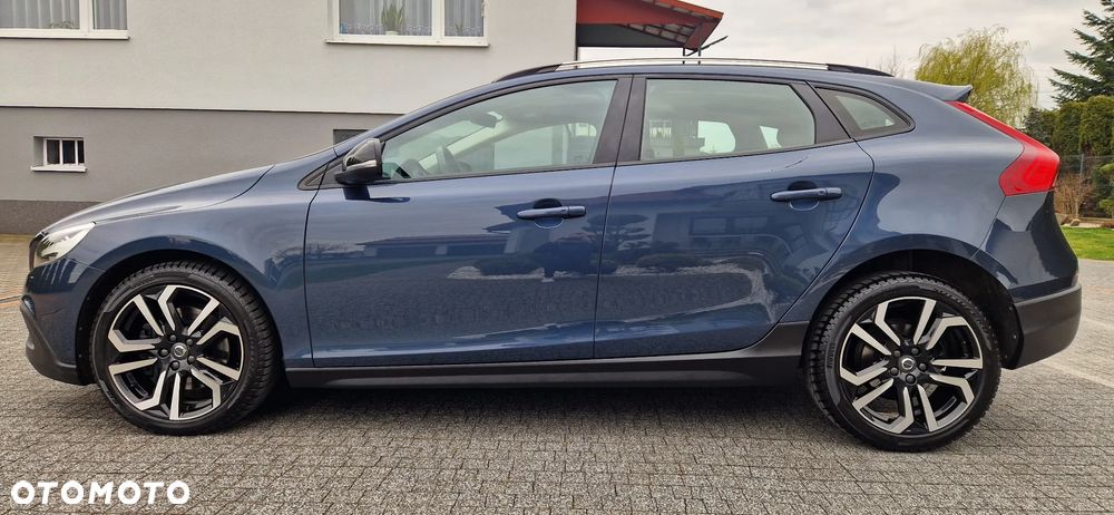 Volvo V40 T3 Drive-E R-Ocean Race - 8