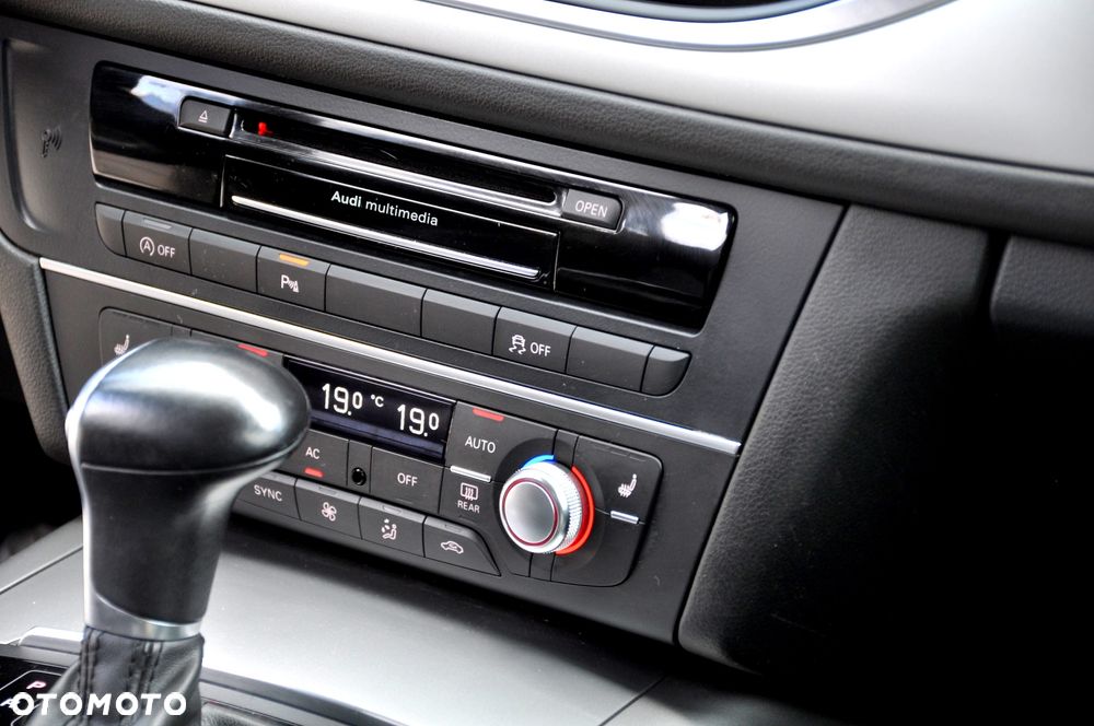 Audi A6 Avant 3.0 TDI DPF quattro S tronic - 24