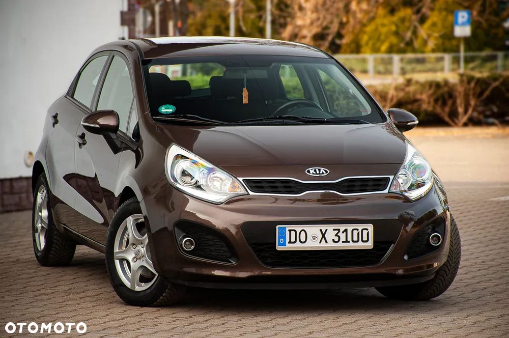 Kia Rio - 2
