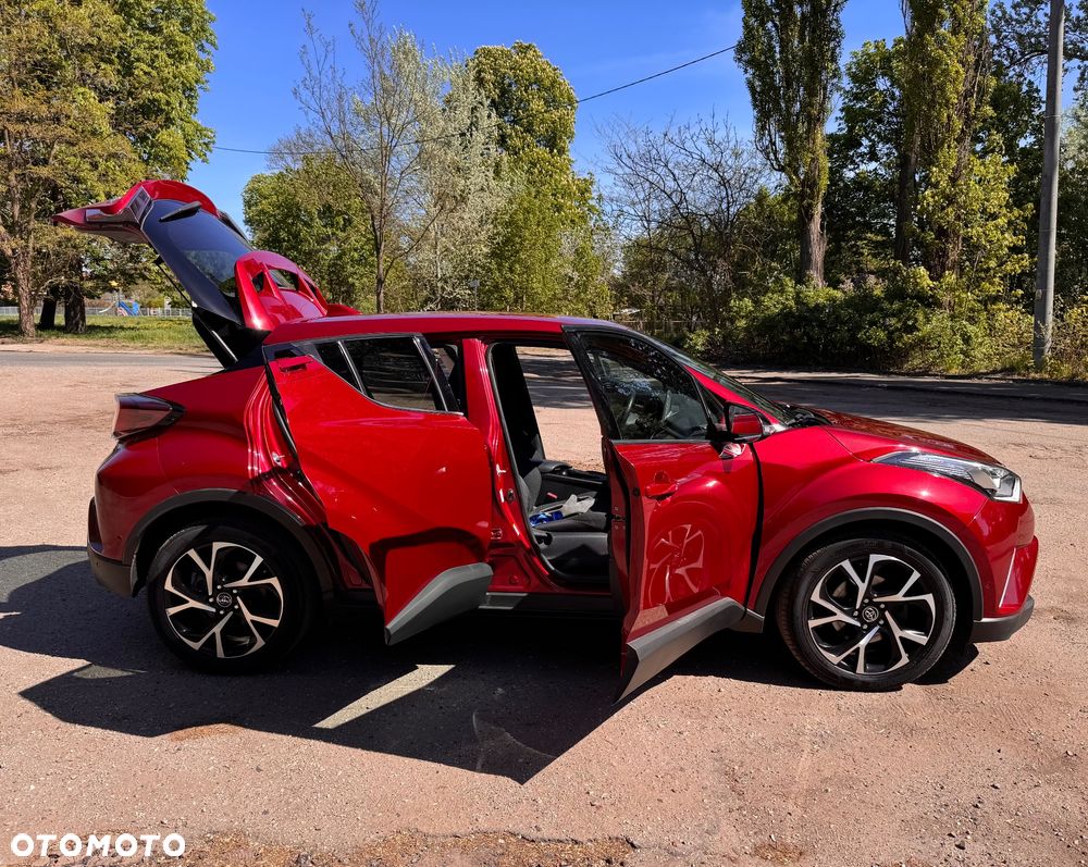 Toyota C-HR - 14