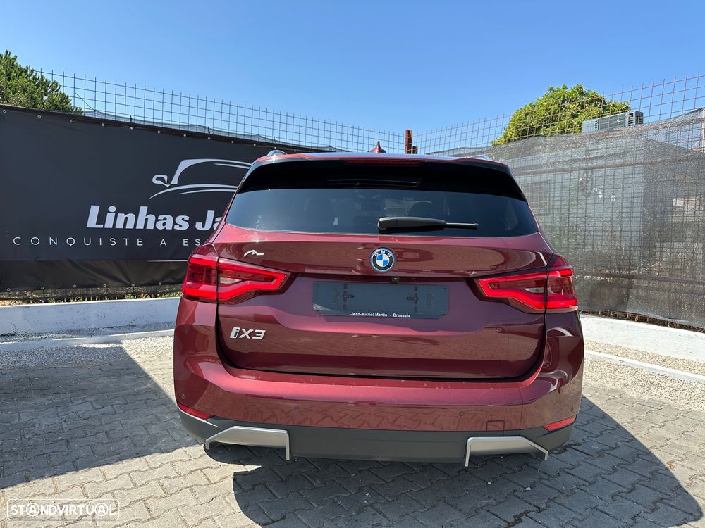 BMW iX3 Inspiring - 3