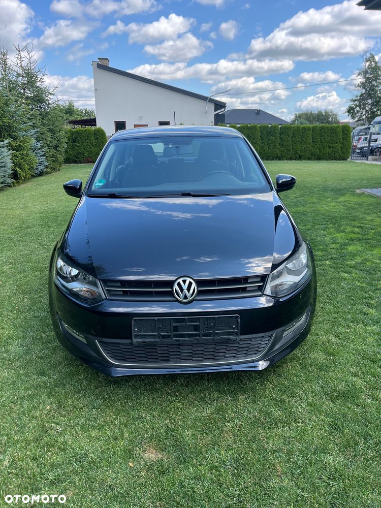 Volkswagen Polo - 2