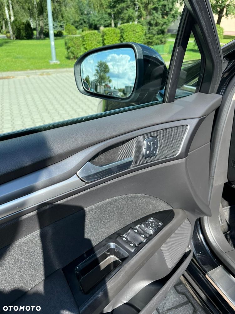 Ford Mondeo 2.0 TDCi Titanium - 8