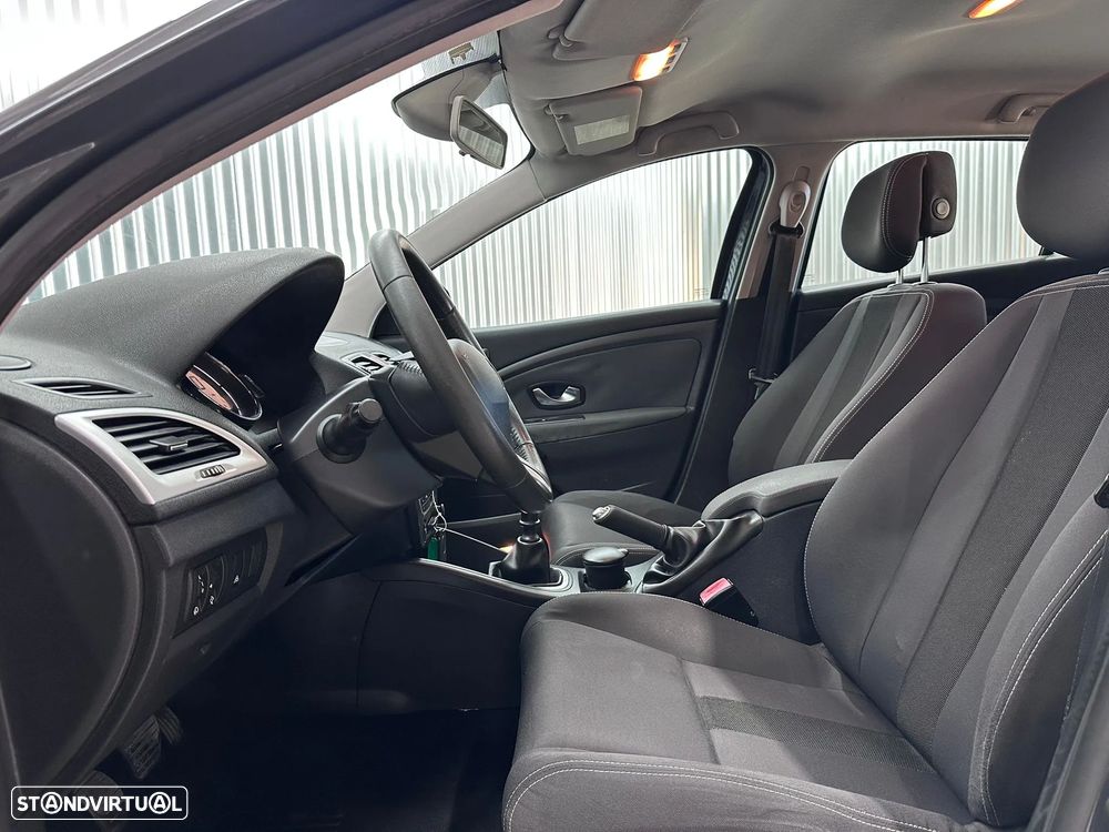 Renault Mégane Sport Tourer 1.5 dCi Dynamique S - 11