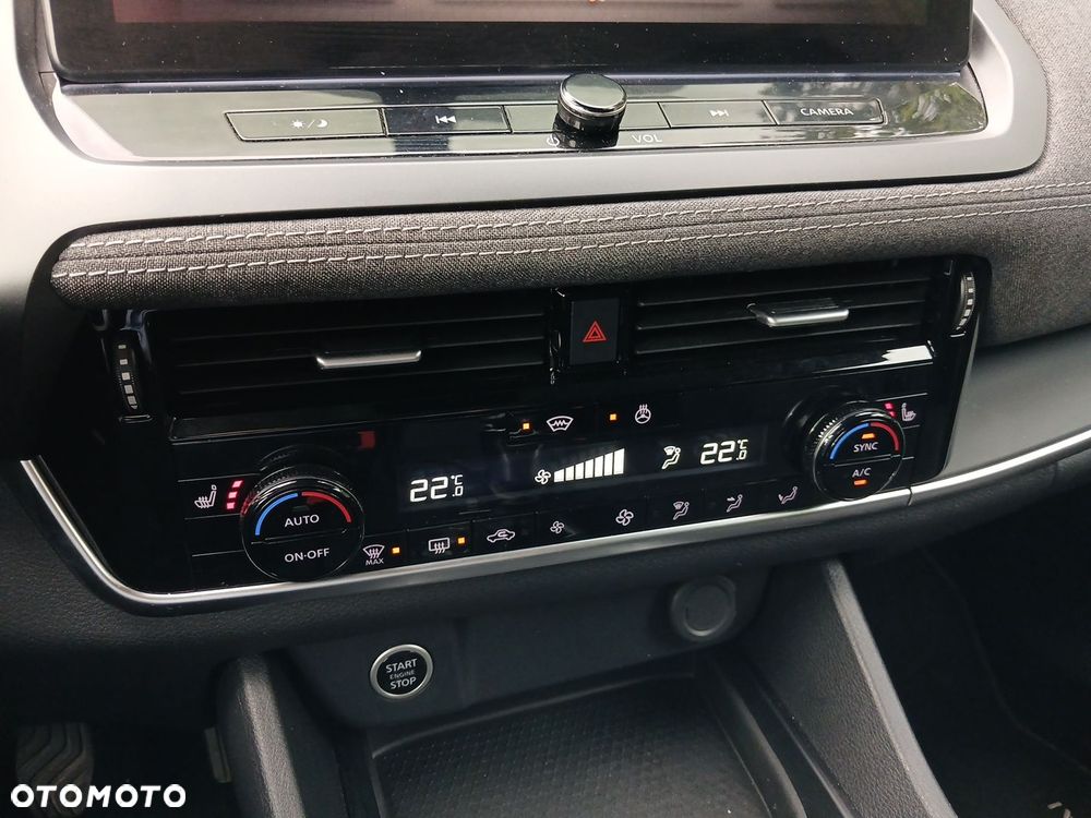 Nissan Qashqai 1.3 DIG-T mHEV Acenta - 24